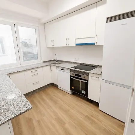 Apartamento Centro Ferrol, Amplio Y Luminoso Appartement *